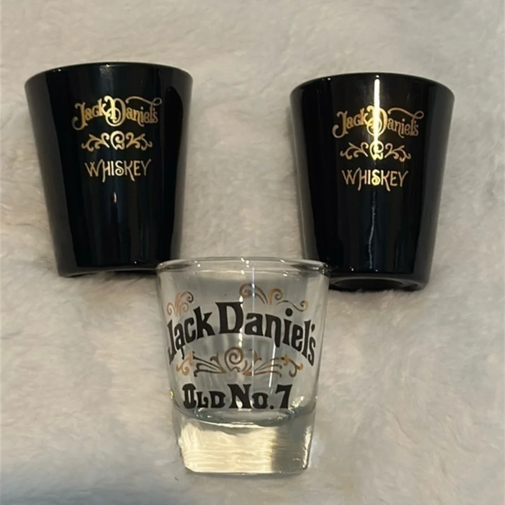 Jack Daniel's shot glasses EUC